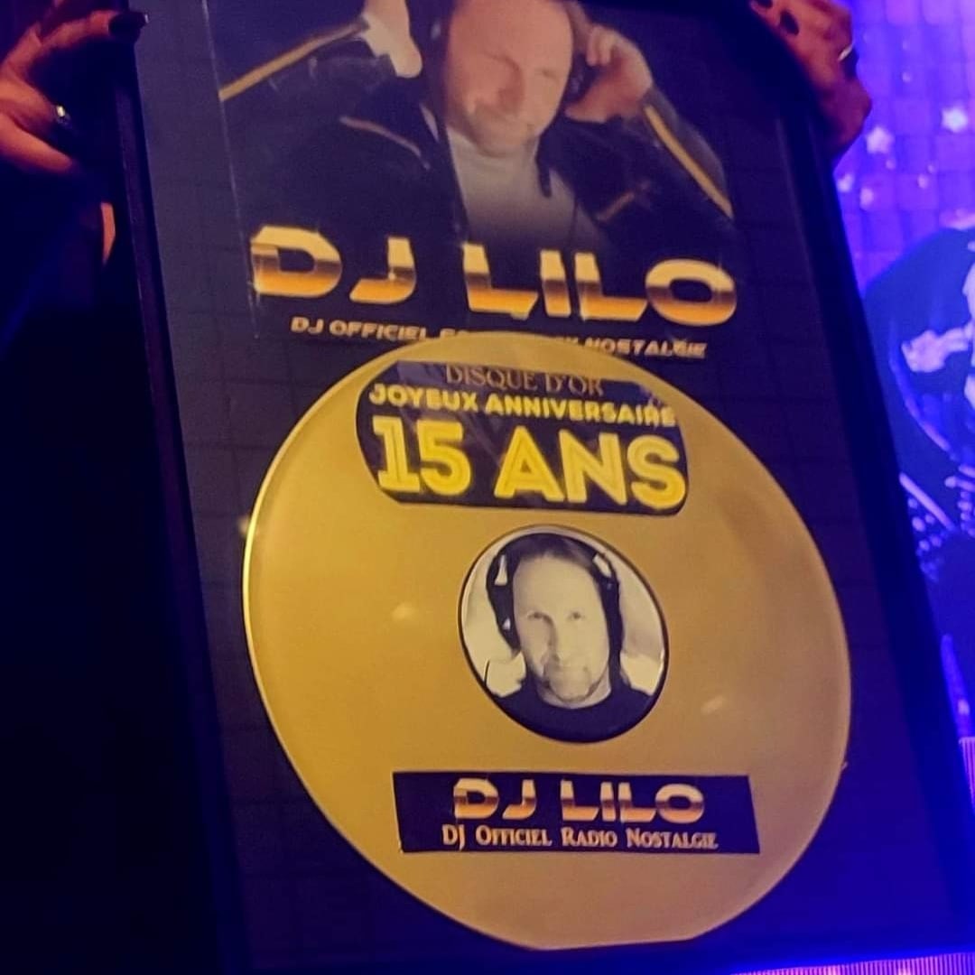 Gold disc